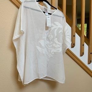 Mesh appliqué poncho